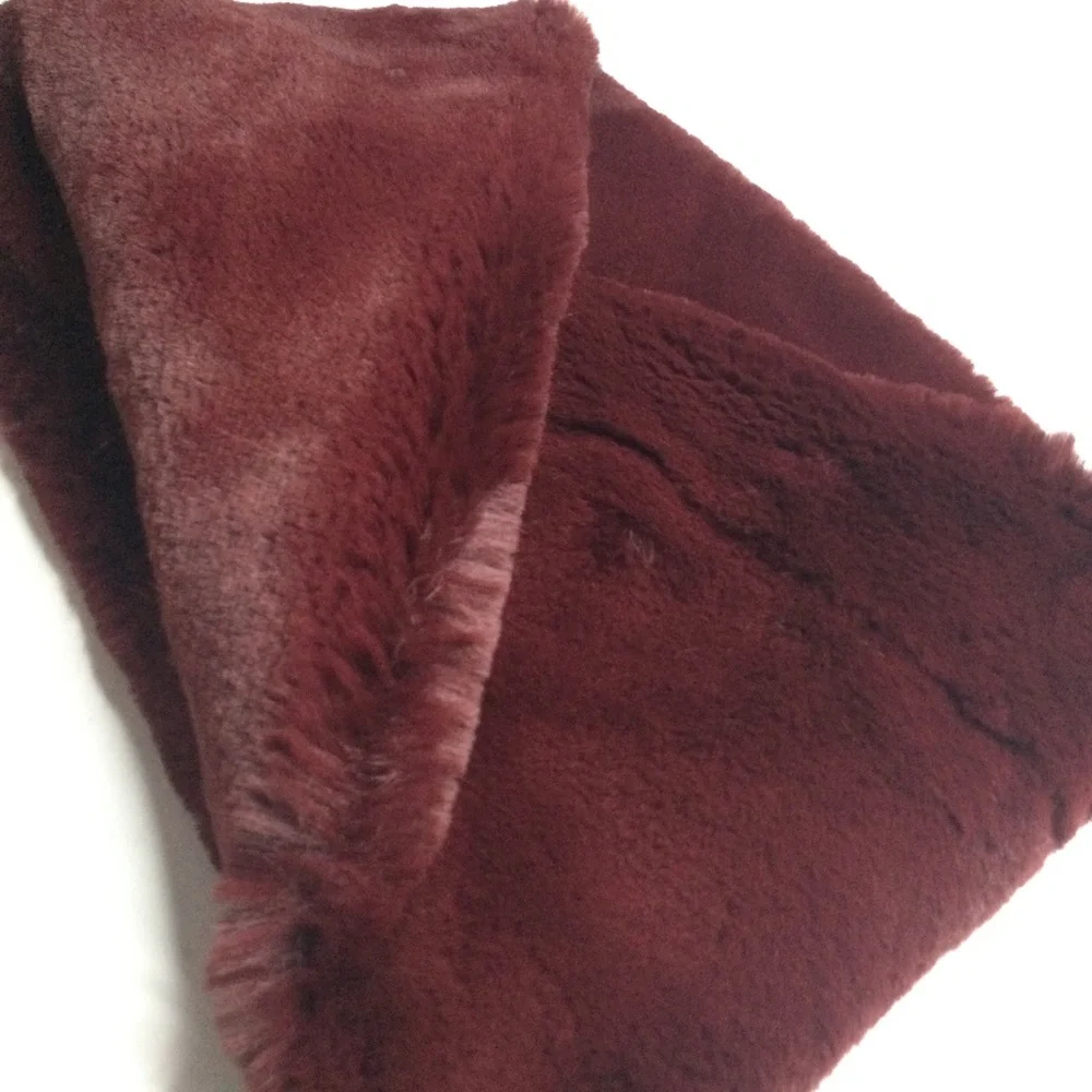 LA FIORENTINA FAUX FUR INFINITY SCARF BURGUNDY OS NWOT